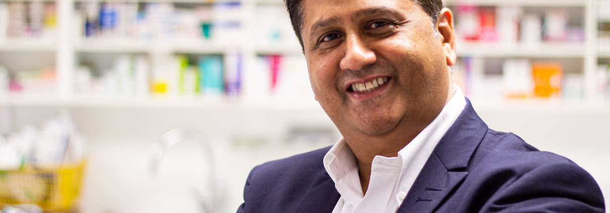 A UK and Canadian Pharmacy Consultant